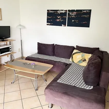 Apartman With Garden In Reil