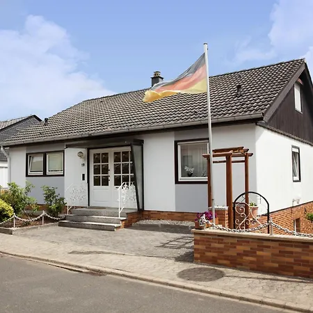 Apartman With Garden In