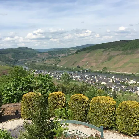 Malerisches In * רייל